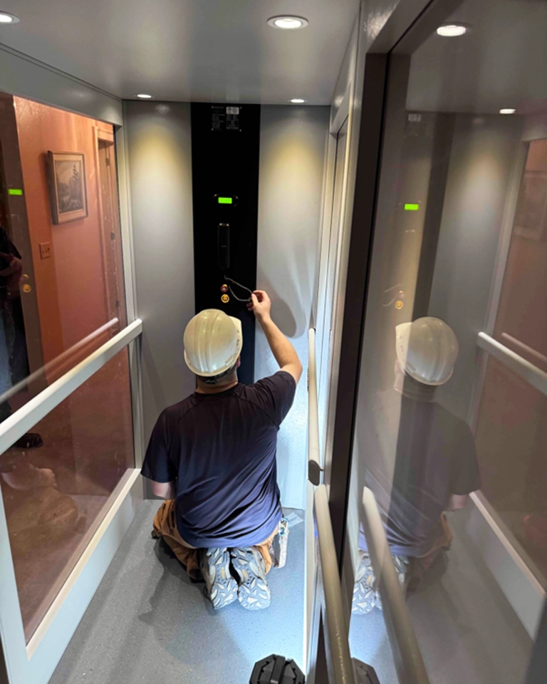 Dylan Gilman – Elevator Installer